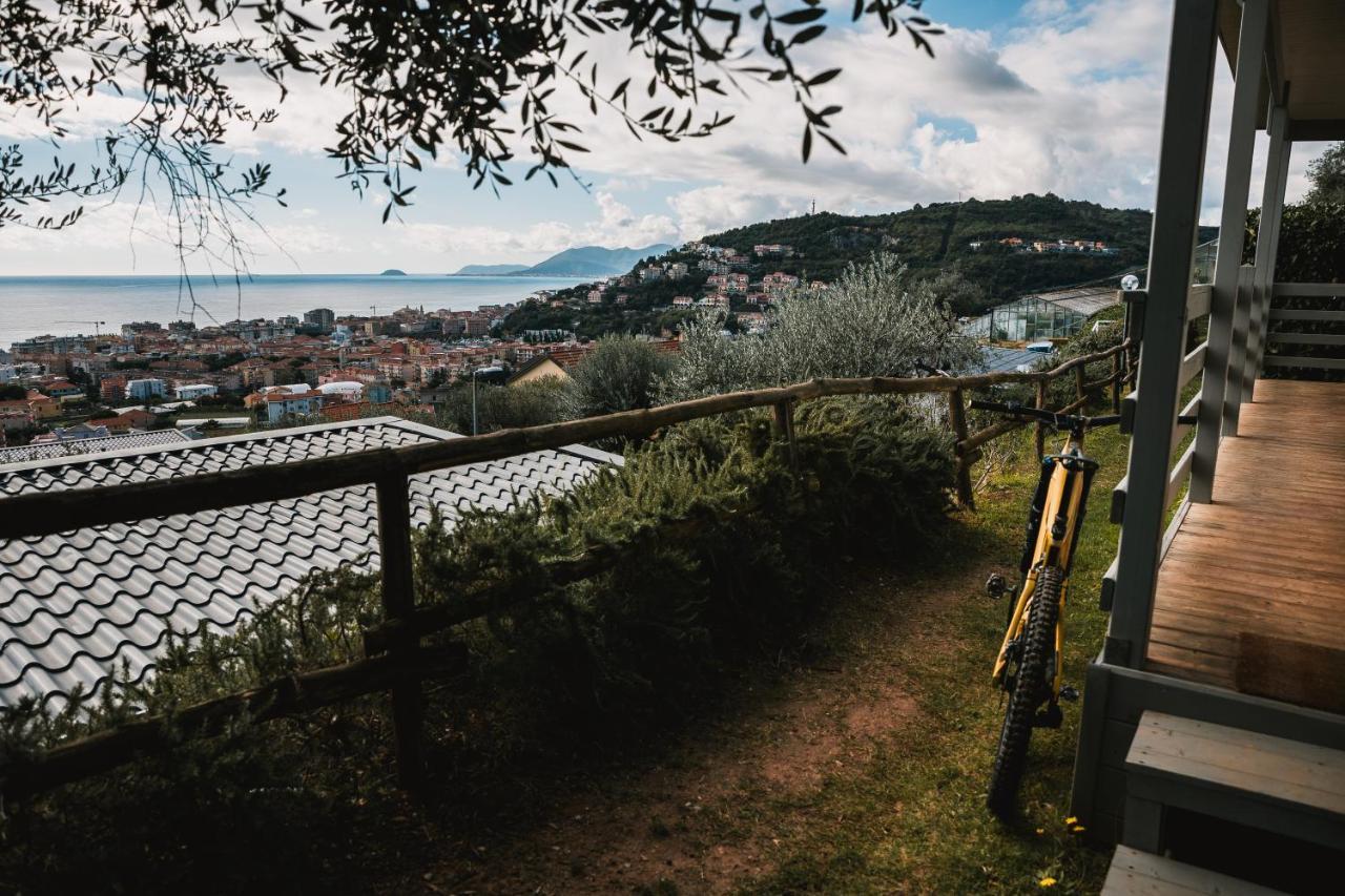 Agriturismo Rose Di Pietra Pietra Ligure Dış mekan fotoğraf