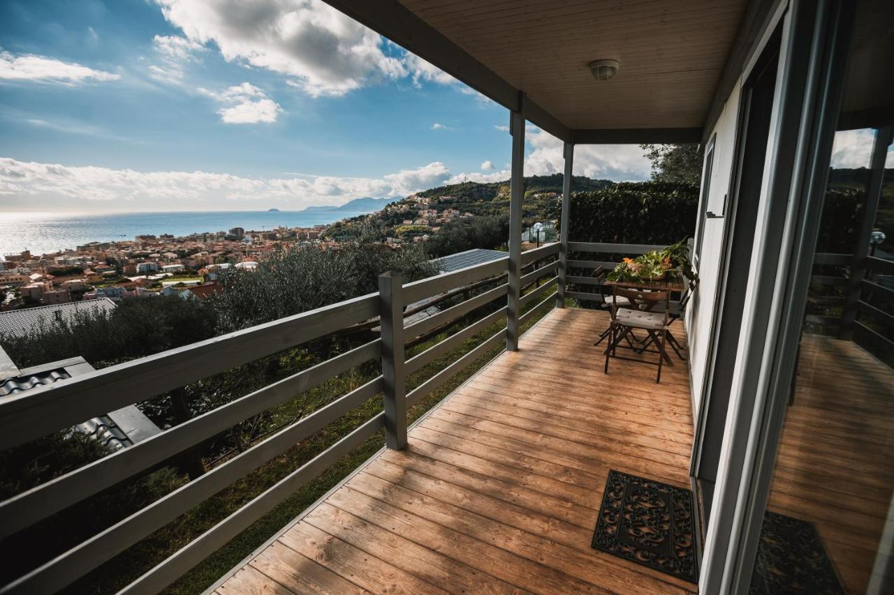 Agriturismo Rose Di Pietra Pietra Ligure Dış mekan fotoğraf